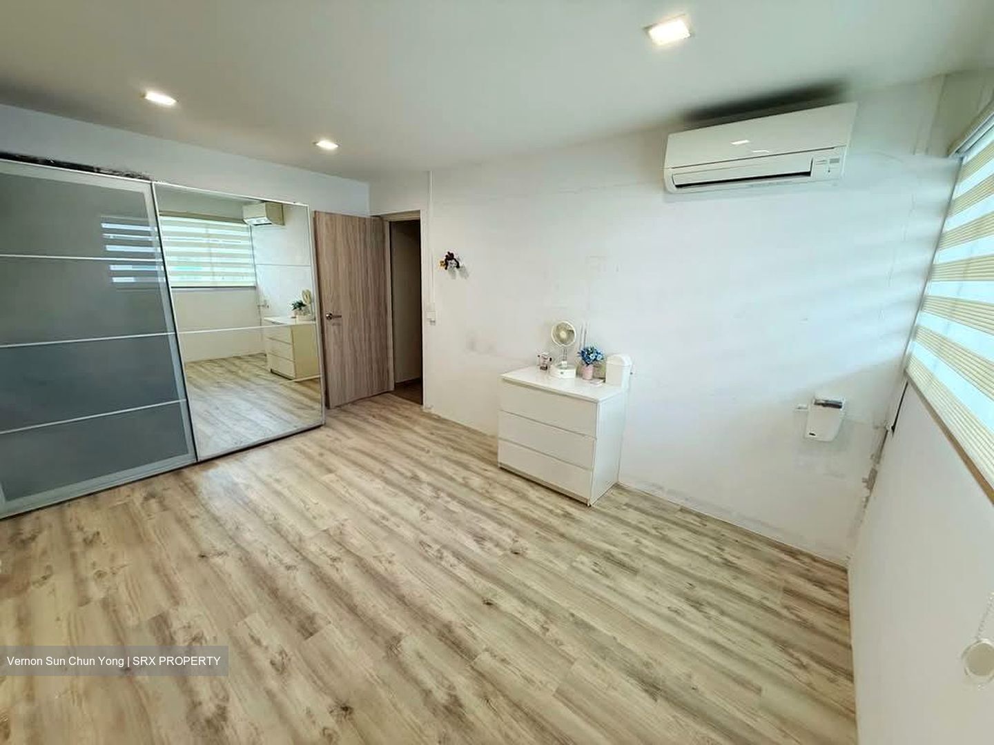 Blk 229 Jurong East Street 21 (Jurong East), HDB 3 Rooms #586097071